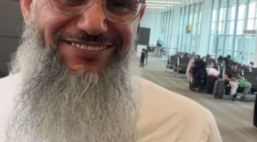 لحظة وصول حميدان التركي إلى أرض الوطن تُثير مشاعر جياشة (فيديو)