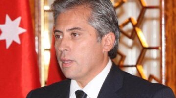 رسميًا.. قرار جديد من رئيس وزراء الأردن بشأن تقنين أوضاع العمالة المصرية في عمان