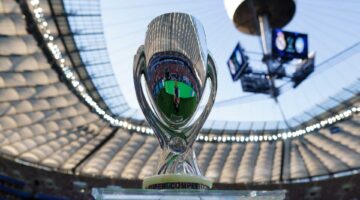 الكأس في أيادي من؟.. أرشيف كامل لسجل الفائزين بكأس السوبر الأوروبي عبر التاريخ