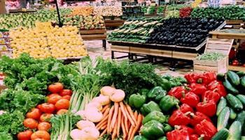 <p><strong>12.5 جنيه للبصل..</strong> أسعار الخضراوات اليوم في سوق العبور تكشف عن تطورات جديدة</p>