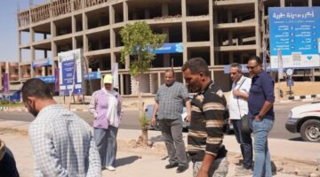 لضمان جودة الخدمات.. «رشاد» يتفقد مشروعات الرصف والأسواق والإسكان الاجتماعي بمدينة سوهاج الجديدة | خطط عاجلة للتطوير
