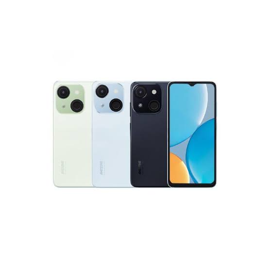 هاتف Itel A50C معروض على طاولة