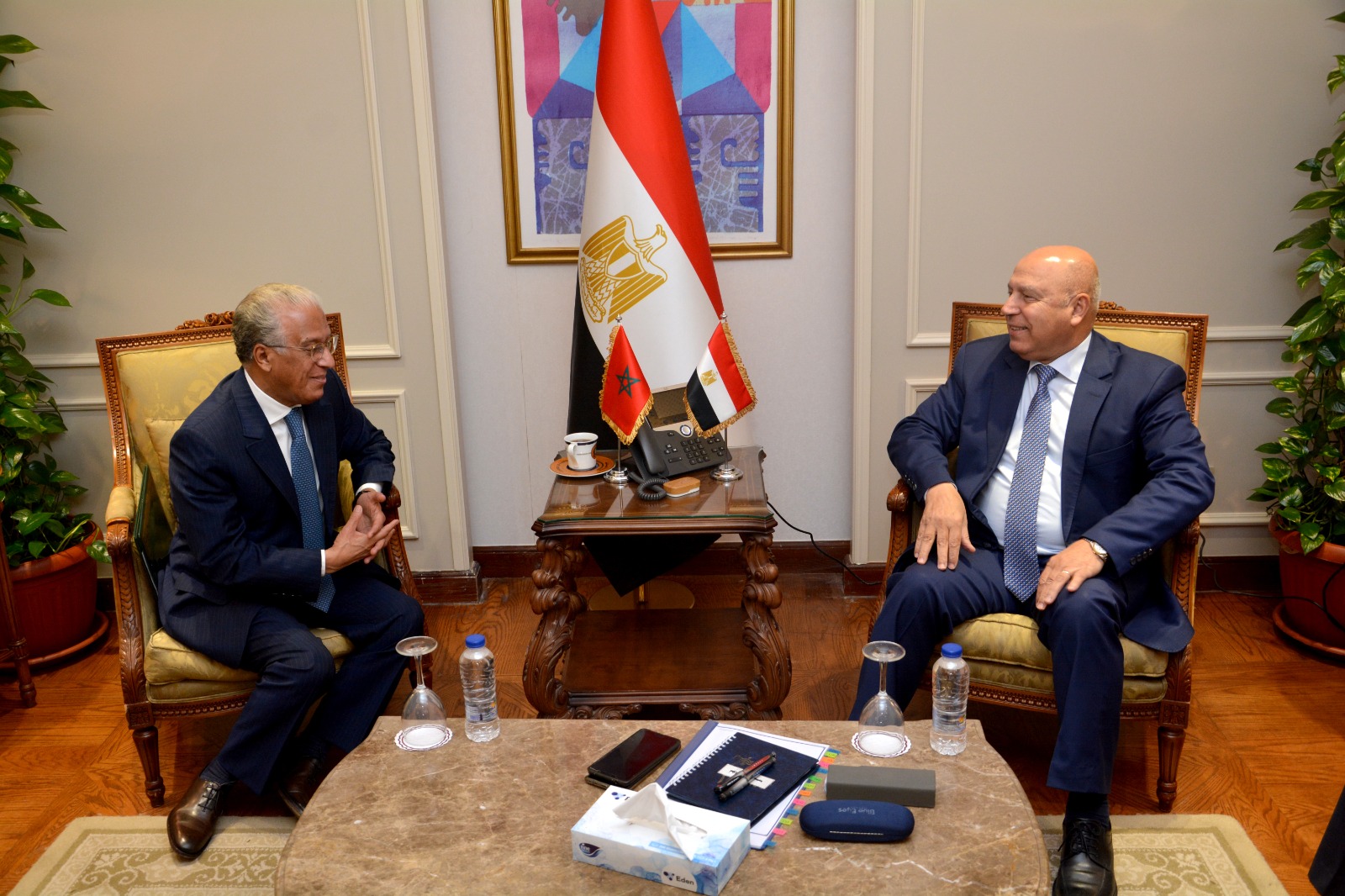 عاجل.. لتصنيع الطائرات والسيارات.. وزير الصناعة لسفير المغرب: مصر ترحب بجميع الاستثمارات المغربية 4 1761385322 74 121