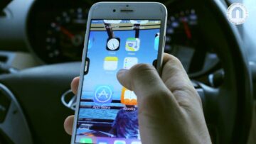 7902 مخالفة مرورية حصيلة ضبط السائقين مستخدمي الهاتف المحمول خلال