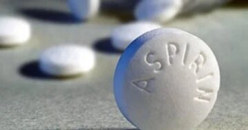 اعترافات طبية ترامب يكشف علاقة جرعات الأسبرين بظهور كدمات غامضة