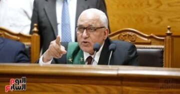 داخل قاعة المحكمة بدء جلسة محاكمة 22 متهماً في قضية