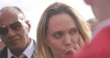 زيارة معبر رفح أنجلينا جولي تعلن تضامنها مع الشعب الفلسطيني