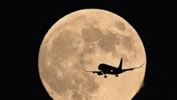 ظاهرة فلكية فريدة موعد ظهور أول قمر عملاق في سماء