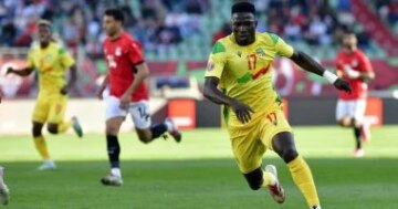 هدف متأخر بنين تفرض التعادل على منتخب مصر في الدقيقة