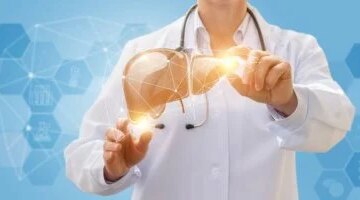 تغير لون الجلد واضطرابات الهضم ثلاث علامات تحذيرية تكشف تدهور