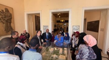 جولة تعليمية طلاب جامعة العاصمة الوافدون يتفقدون مقتنيات المتحف الزراعي