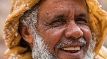 رحيل حكيم سيناء وفاة الشيخ أحمد منصور أشهر معالج بالأعشاب