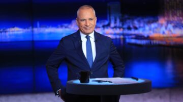 رسميًا أحمد موسى يعلق على مقترح منع استخدام الهاتف للأطفال