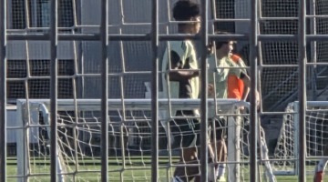 1774634873 hihi2 2026 03 27 21 04 38 471203 640x640