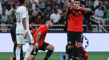 1774638890 جريدة مانشيت لقطات من أرضية ملعب مباراة منتخب مصر والسعودية