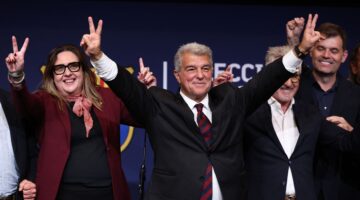 أعيد انتخاب جوان لابورتا رئيسًا لنادي برشلونة بفوز ساحق، بعد