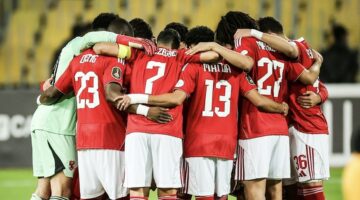 الأهلي يسوق نجمه