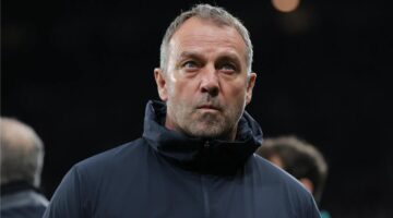 برشلونة يتمسك بموقفه تجاه مستقبل فليك والألماني يتخذ اتجاهًا معاكسًا