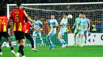 بطائرة خاصة الترجي يتوجه للقاهرة الخميس لمواجهة الأهلي في موقعة