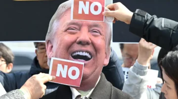 ترامب وحيداً في مواجهة قرارات صعبة بعد تردّد الحلفاء في.webp