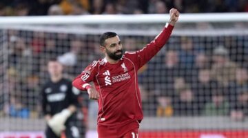 جريدة مانشيت أرقام محمد صلاح عدد الأهداف والبطولات للفرعون بعد