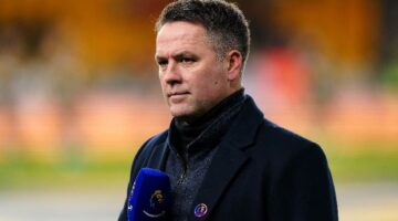 جريدة مانشيت أوين أرسنال سيحسم لقب الدوري الإنجليزي بسهولة