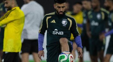 جريدة مانشيت لاعب المنتخب السعودي ننتظر جماهير الأخضر لصناعة الفارق
