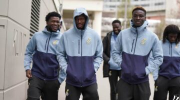 جريدة مانشيت مبالغ نقدية وساعتان رولكس منتخب غانا يتعرض للسرقة