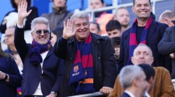 جلسة مرتقبة كيف يفكر لابورتا في مستقبل فليك وليفاندوفسكي بعد