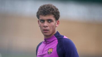 رفع سقف التوقعات سبورت تكشف ثقة إدارة برشلونة في موهبة