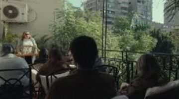 مسلسل اللون الأزرق 4 أبراج لا تفضل التواصل على جروبات