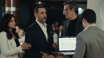 مسلسل اللون الأزرق الحلقة 3 موقف محرج لنور محمود بسبب