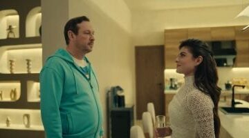 مسلسل فخر الدلتا الحلقة 18 والد تارا يكشف سر الأتوبيس