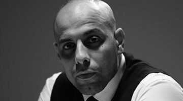 مصر توقع أكبر صفقة ترددات فى تاريخ الاتصالات بقيمة 35