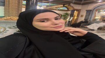 هدى الإتربي تؤدي مناسك العمرة بعد انتهاء مسلسل كلهم بيحبوا