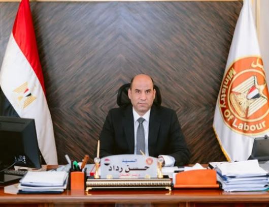 وزير العمل يعلن إجازة عيد الأضحى المبارك للقطاع الخاص 26-31 مايو 2026