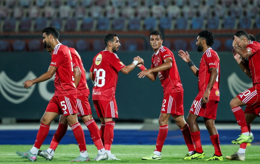 الأهلي يبحث خيارات المعسكر الخارجي