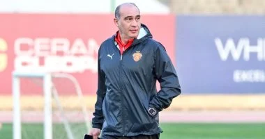 الدوري الجديد: 100 ألف جنيه الحد الأدنى لتوثيق عقد المدير الفني