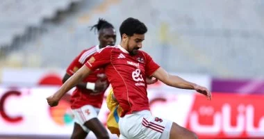 الأهلي يوضح موقفه من عروض الخليج لضم محمد علي بن رمضان