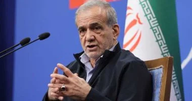 الجيش الإيراني يعلن لبزشكيان: جاهزون تمامًا لمواجهة أي تهديد