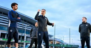 الزمالك يضع مصير معتمد جمال على طاولة النقاش