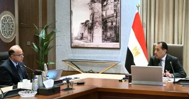 رئيس الوزراء يناقش ملفات العمل مع وزير الاستثمار والتجارة الخارجية