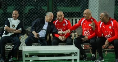 أجواء مرحة بمعسكر منتخب مصر: وصلة هزار بين أبو ريدة وحسام حسن