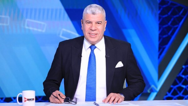 شوبير يدافع عن استدعاء حمزة عبد الكريم لمنتخب مصر ويرفض ربطه بالأهلي والزمالك.