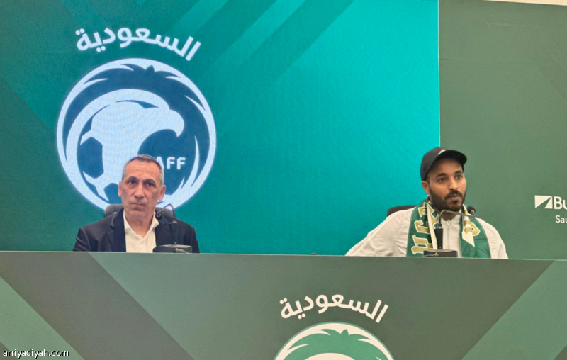 دونيس يثني على شغف السعوديين ويعلن جاهزية اللاعبين باستثناء العقيدي