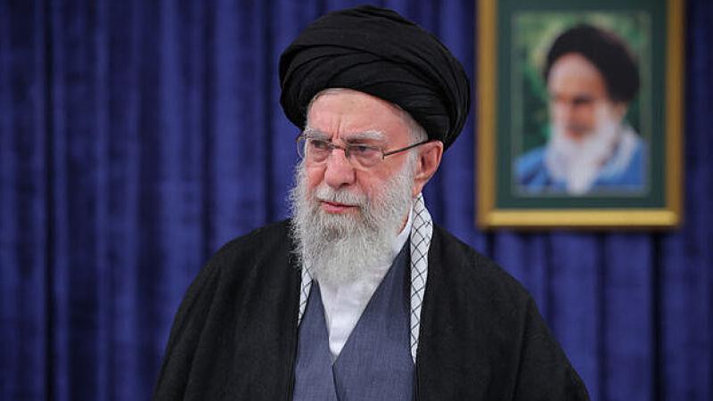 دفن المرشد الإيراني علي خامنئي.. طهران تعلن موعد مراسم التشييع وجدول الدفن النهائي