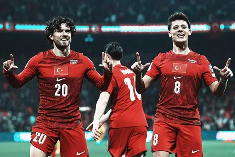 “نجوم تحت المجهر”.. تفاصيل مباراة أستراليا وتركيا في كأس العالم 2026