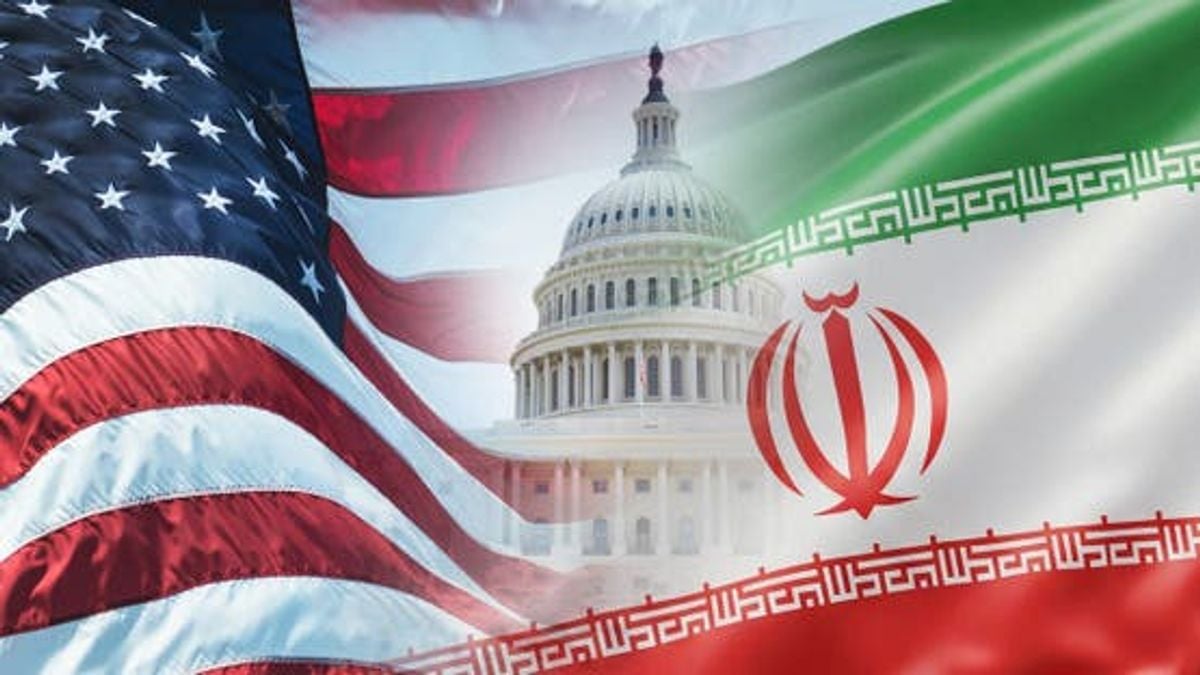 وسطاء يضغطون على إيران لتقديم تنازلات نووية لإحياء محادثات وقف إطلاق النار مع أمريكا
