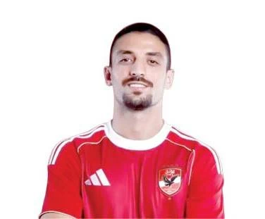 «طاهر» يقترب من المشاركة مع الأهلى.. و«صلاح» يقود تدريبات الزمالك