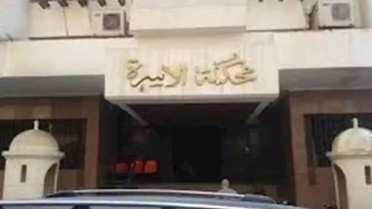 خلاف مع السباك ينتهي بدعوى خلع.. هند: “جوزي هرب وسابني”